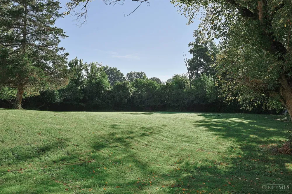 10600 Indian Woods Drive Montgomery, OH 45242