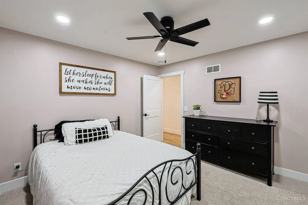 10600 Indian Woods Drive Montgomery, OH 45242