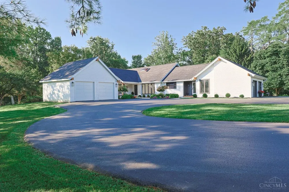 10600 Indian Woods Drive Montgomery, OH 45242