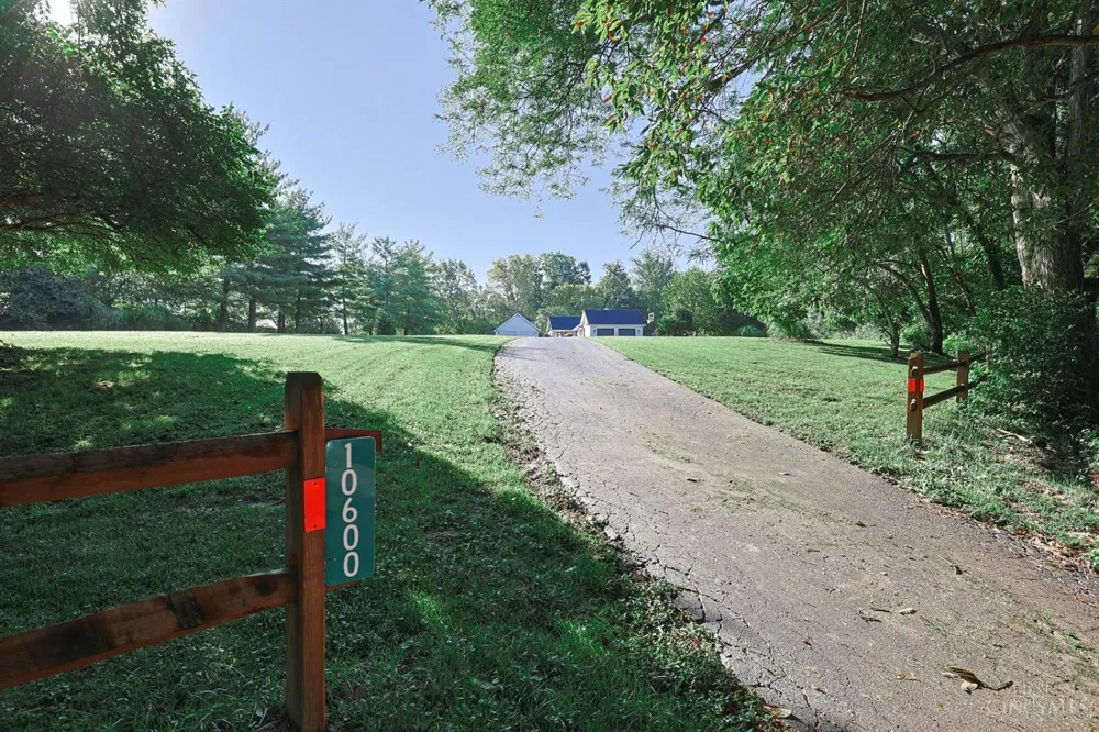 10600 Indian Woods Drive Montgomery, OH 45242