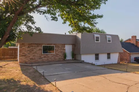 1612 EVERGREEN STREET