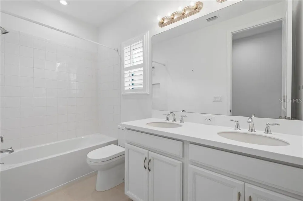 8370 VELDA TRAIL Sarasota, FL 34241