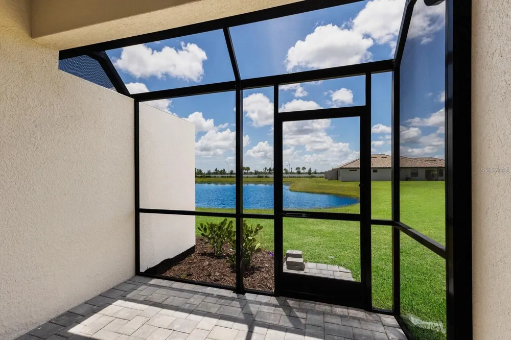 15520 SUNNY DAY DRIVE Bradenton, FL 34211