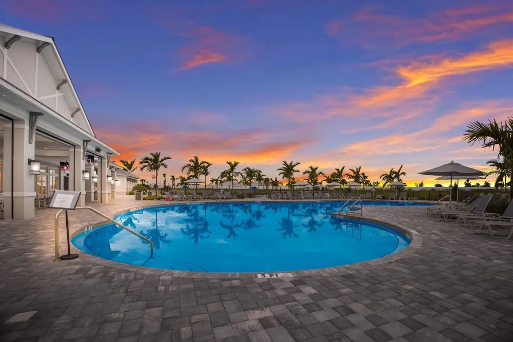 15520 SUNNY DAY DRIVE Bradenton, FL 34211