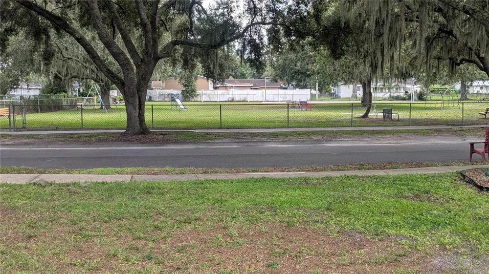 5045 MISTY LAKE DRIVE Mulberry, FL 33860