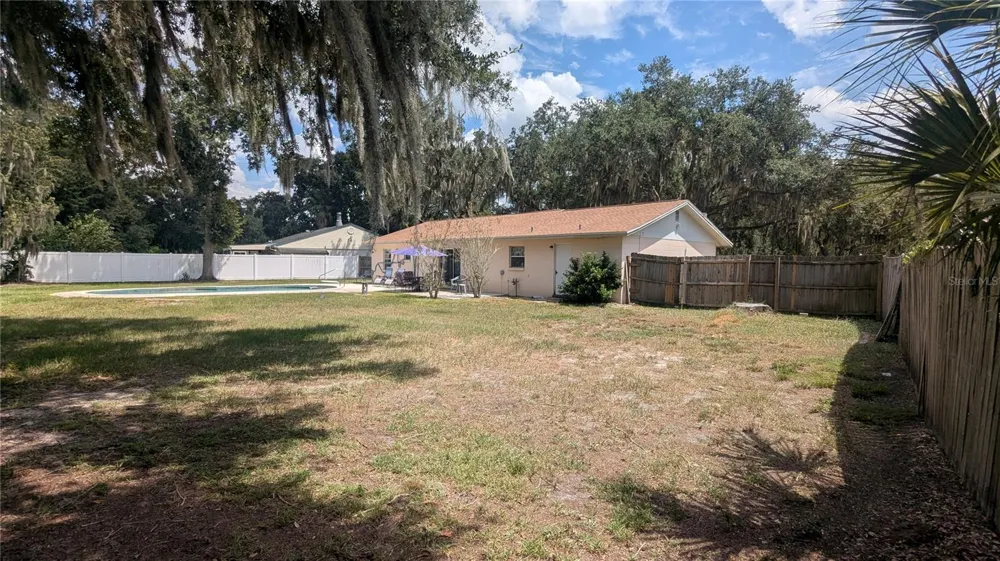 5045 MISTY LAKE DRIVE Mulberry, FL 33860