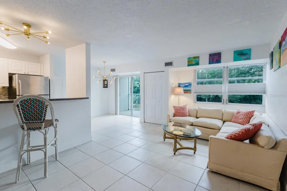 3315 58TH AVENUE S #222 St Petersburg, FL 33712