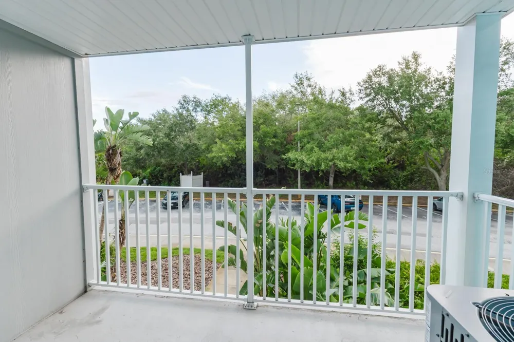 3315 58TH AVENUE S #222 St Petersburg, FL 33712