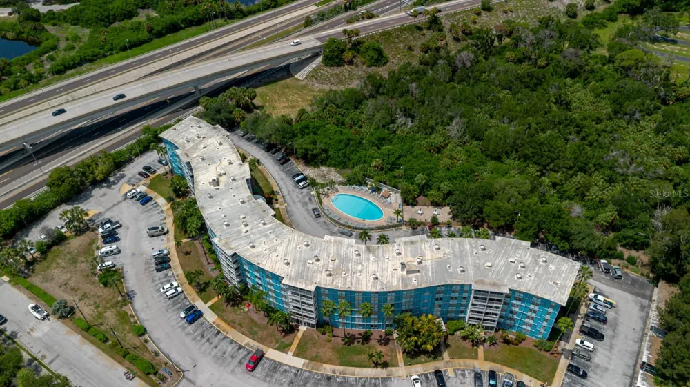 3315 58TH AVENUE S #222 St Petersburg, FL 33712