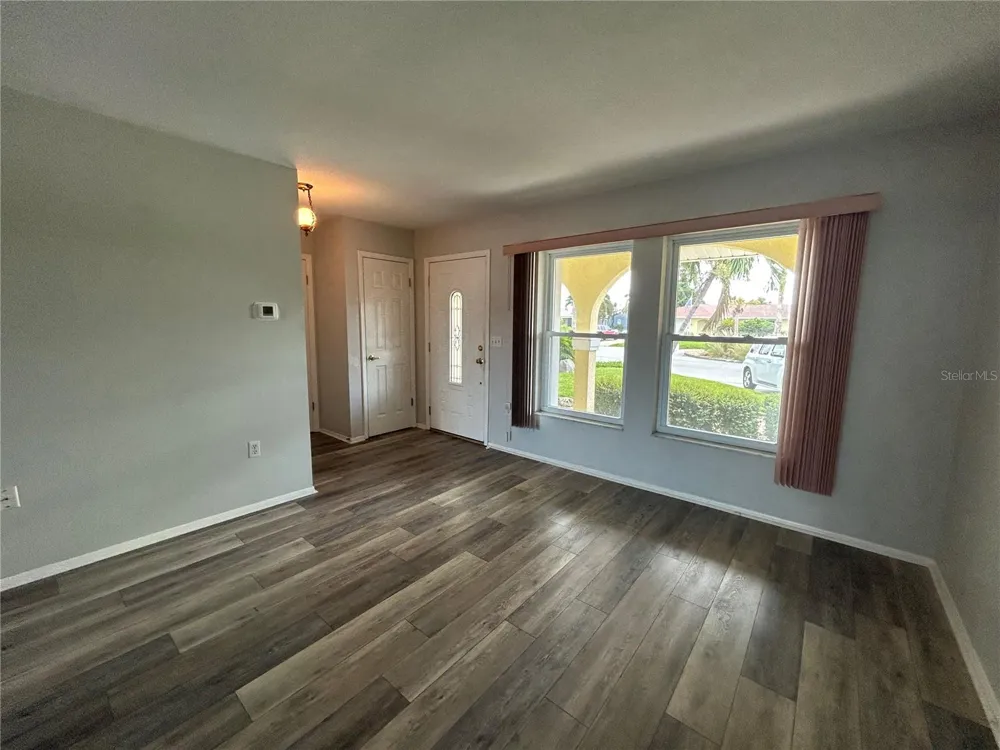 4528 NASSAU ROAD Bradenton, FL 34210