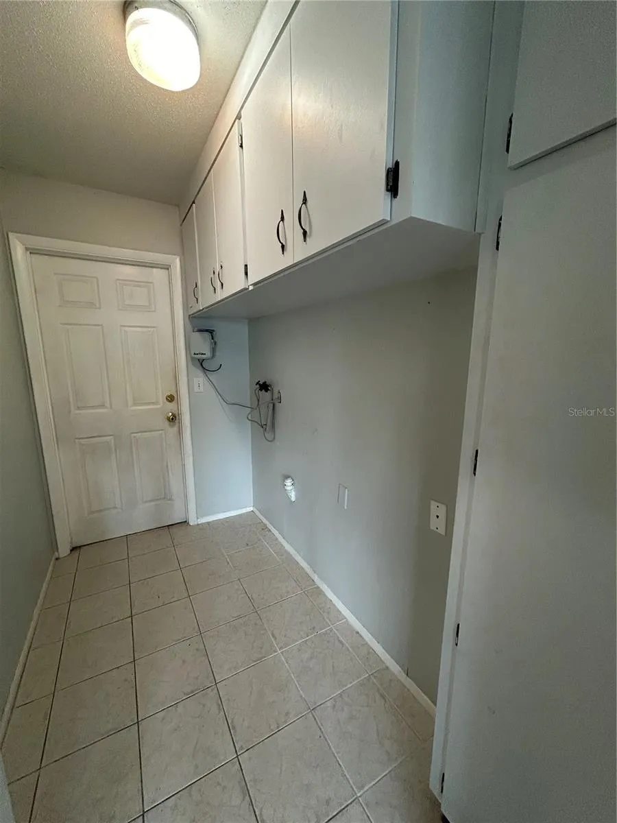 4528 NASSAU ROAD Bradenton, FL 34210