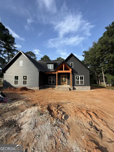 212 Ashland CT