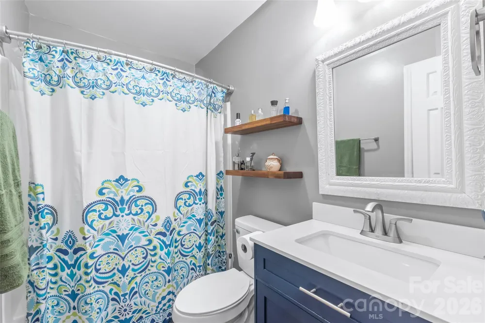 2241 Indian Cross Trail Matthews, NC 28104