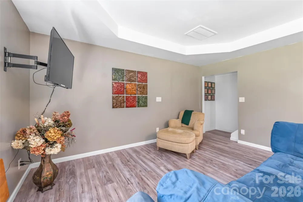2241 Indian Cross Trail Matthews, NC 28104