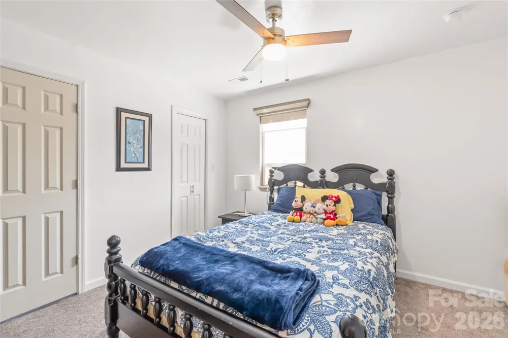 2241 Indian Cross Trail Matthews, NC 28104