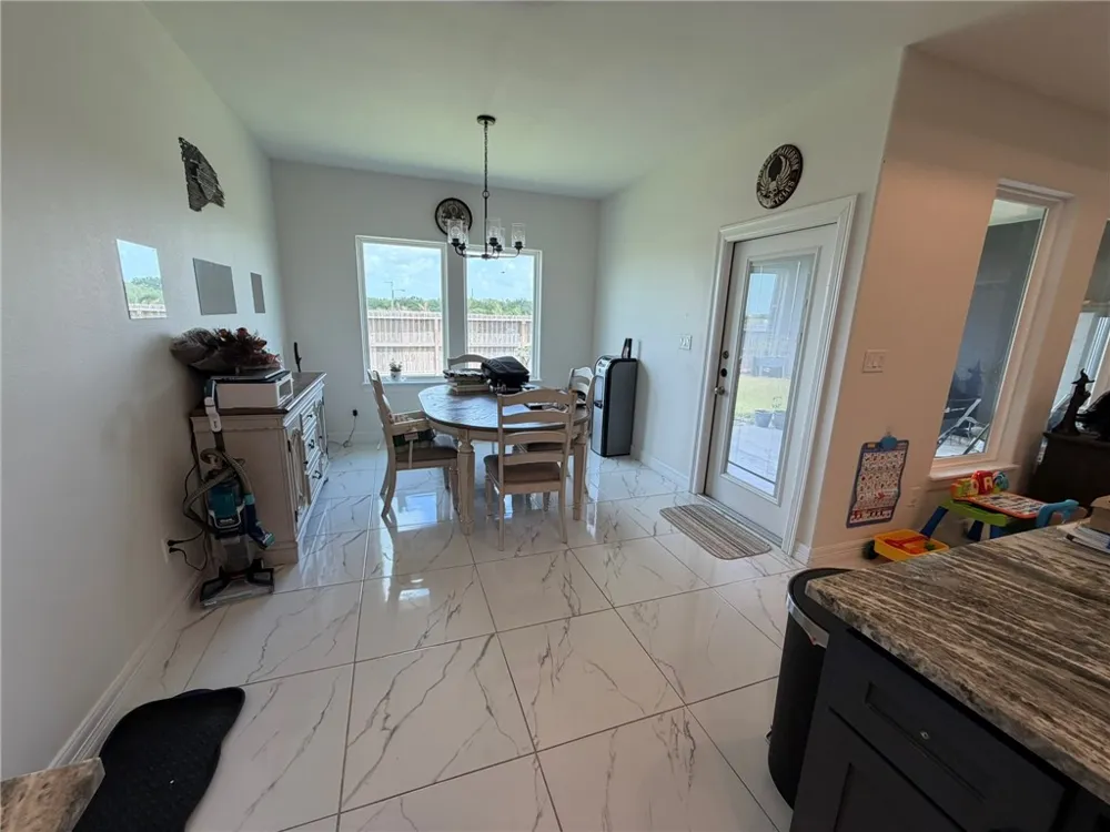 7830 Leylah Drive Corpus Christi, TX 78414