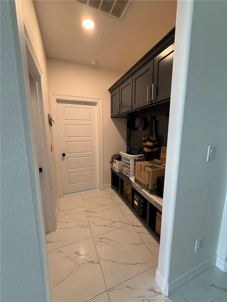 7830 Leylah Drive Corpus Christi, TX 78414