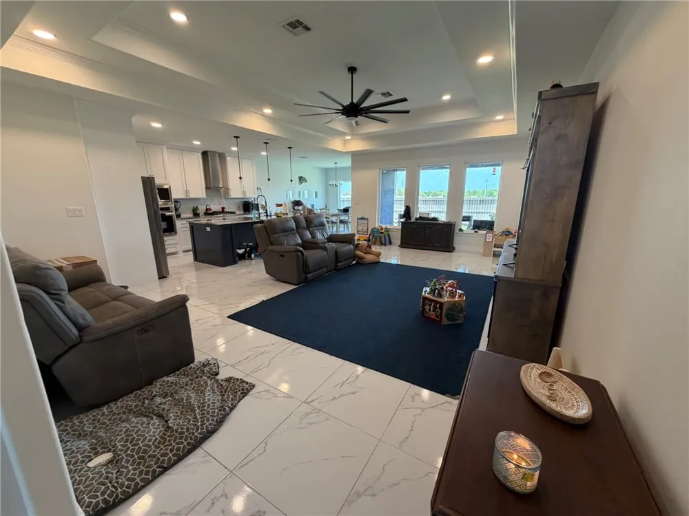 7830 Leylah Drive Corpus Christi, TX 78414