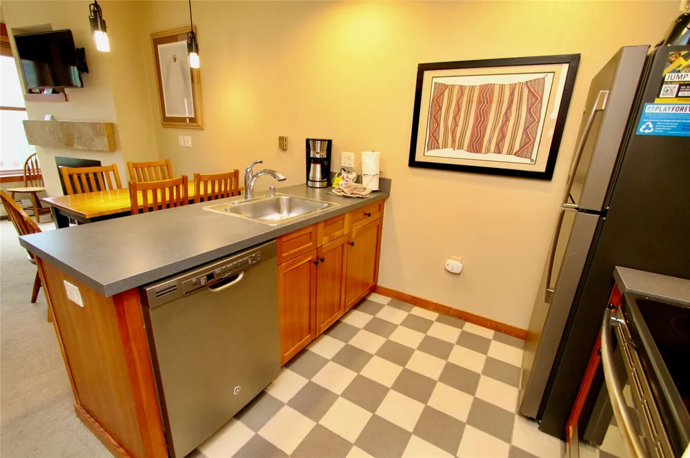 184 Copper Circle #401 Copper Mountain, CO 80443
