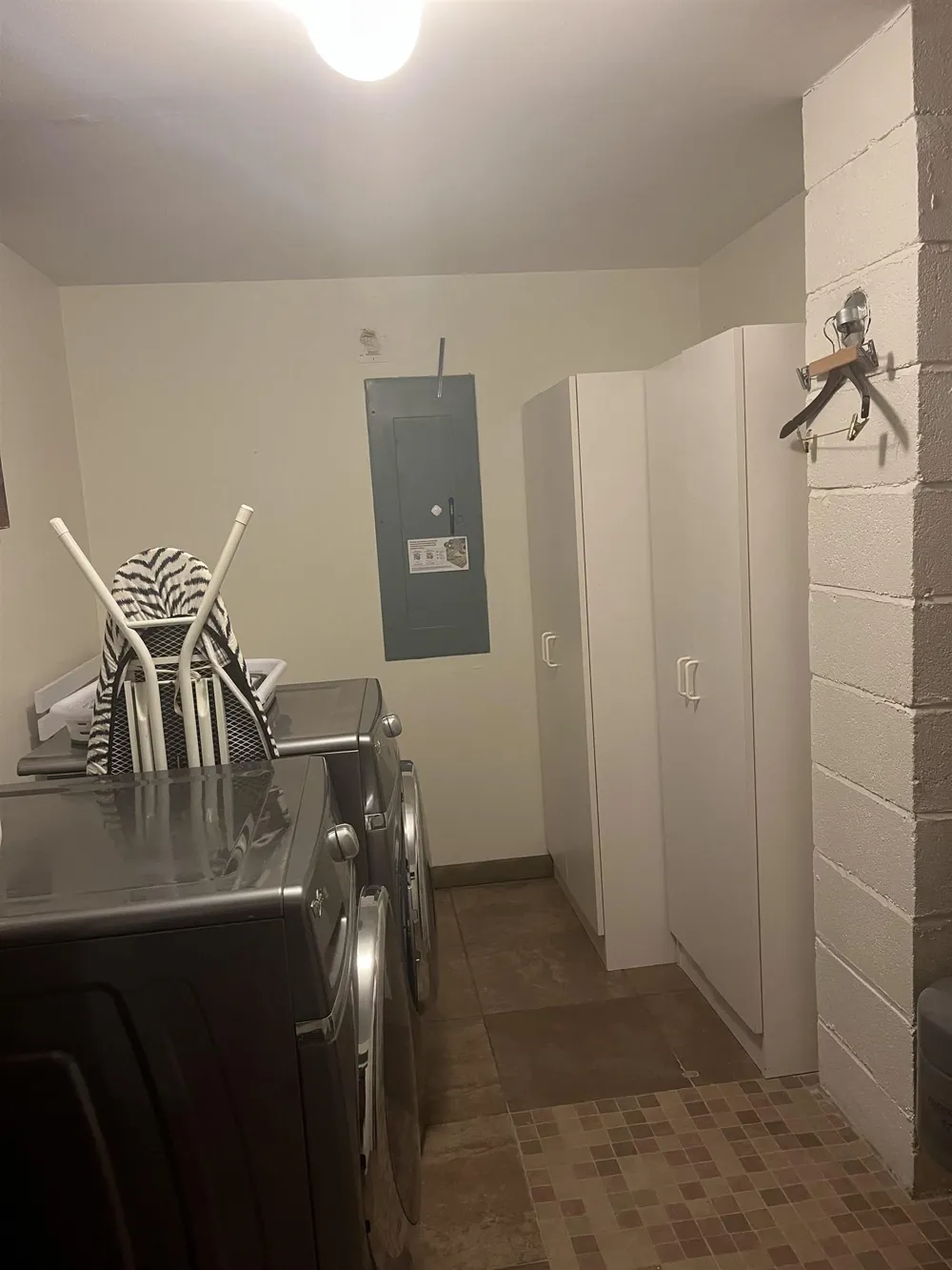 308 Steven Dr Linwood, NJ 08221