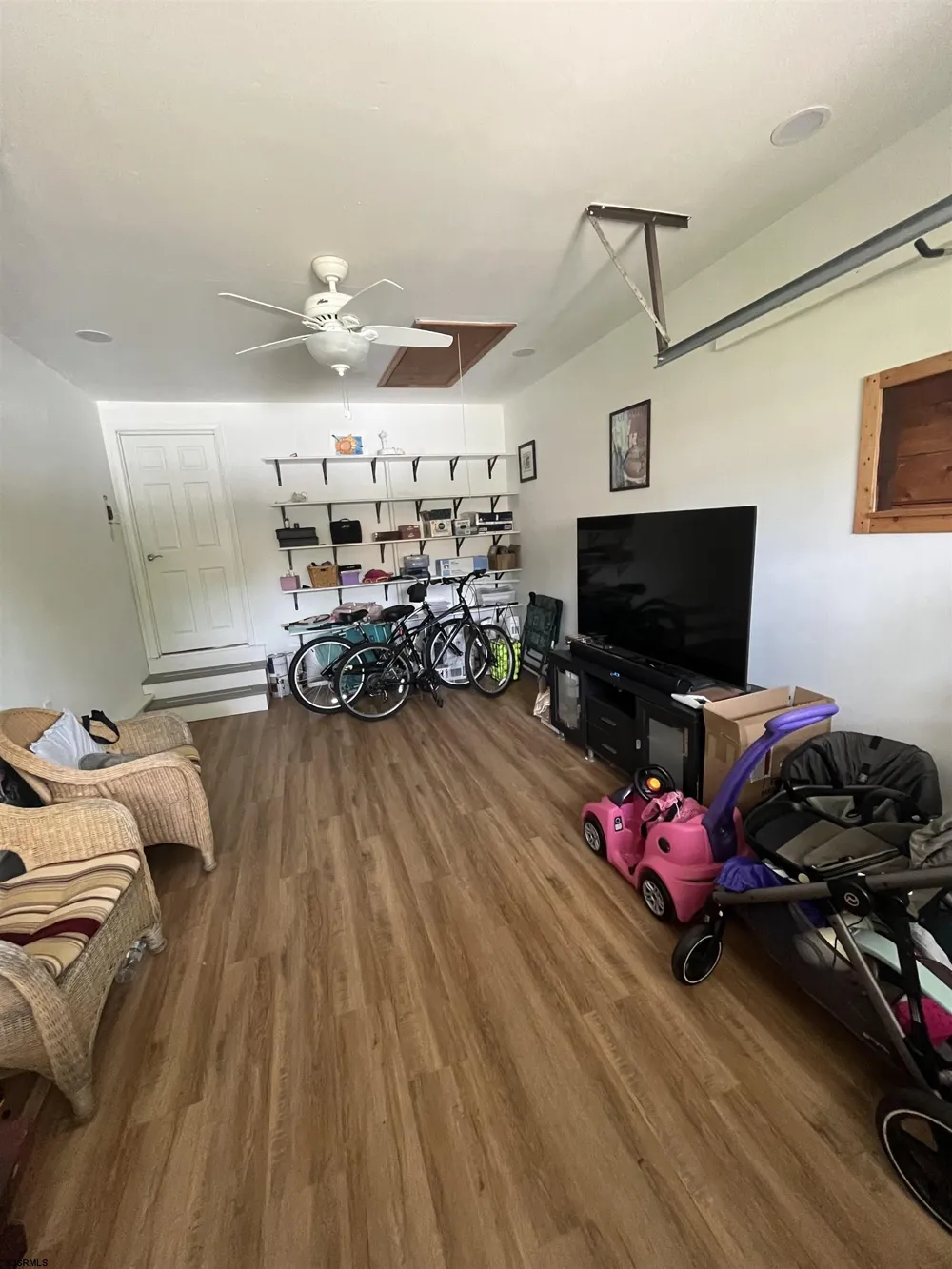 308 Steven Dr Linwood, NJ 08221