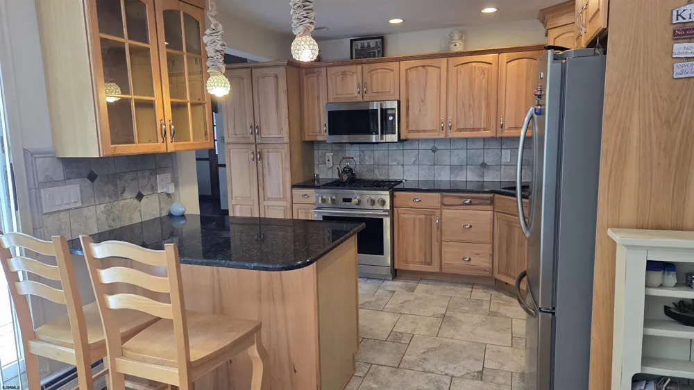 308 Steven Dr Linwood, NJ 08221