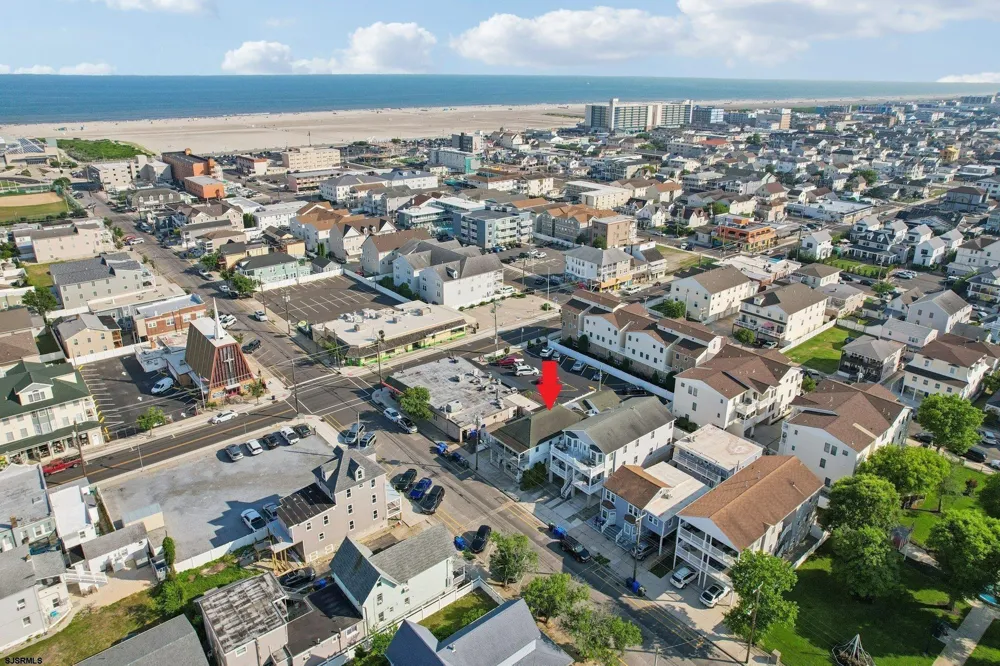 148 E Burk Ave Wildwood, NJ 08260