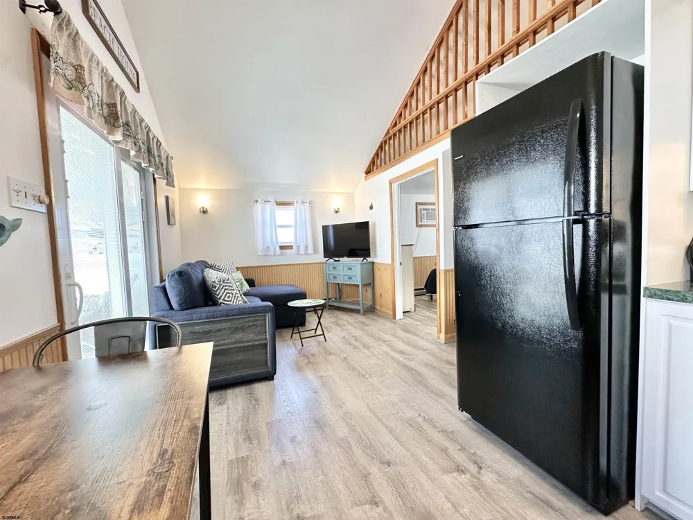 148 E Burk Ave Wildwood, NJ 08260