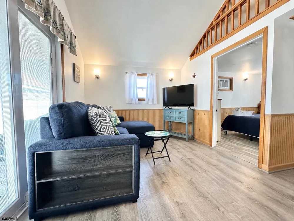 148 E Burk Ave Wildwood, NJ 08260