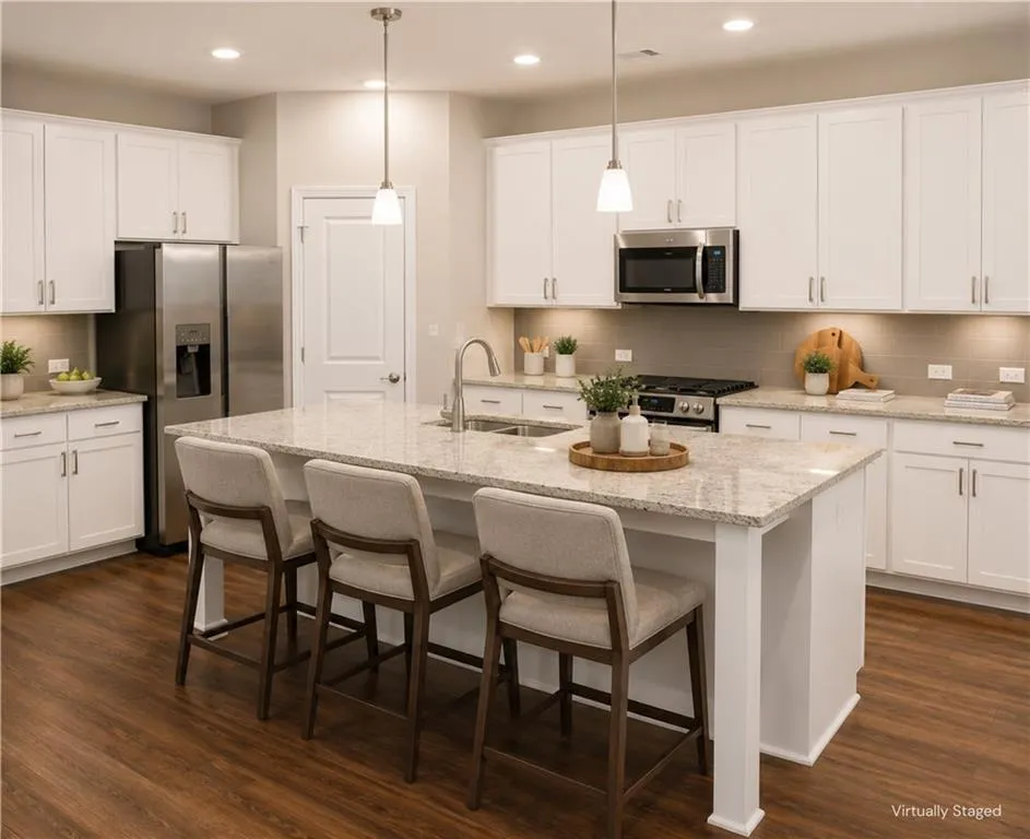 4286 Waxwing Street Hoschton, GA 30548