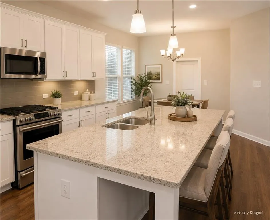 4286 Waxwing Street Hoschton, GA 30548
