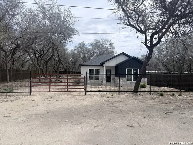 23190 Possum Trot San Antonio, TX 78264