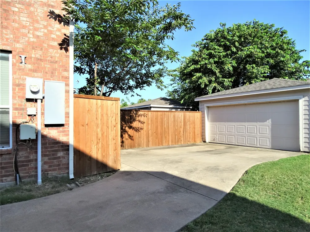 2632 Boedeker Drive Plano, TX 75074