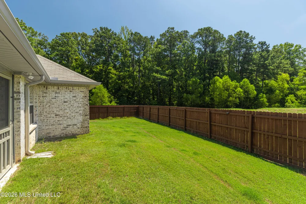 1019 Silver Circle Pearl, MS 39208