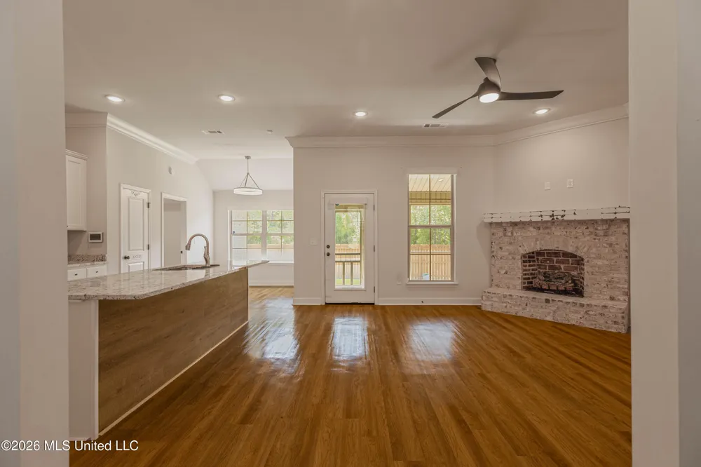 1019 Silver Circle Pearl, MS 39208
