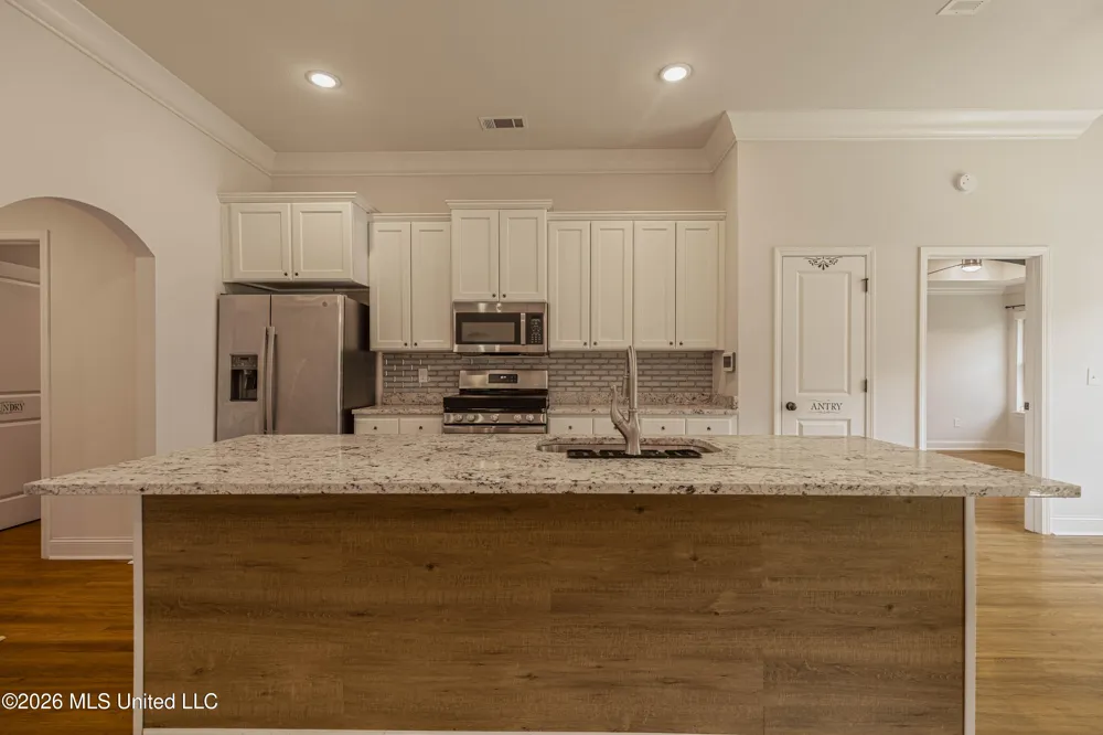1019 Silver Circle Pearl, MS 39208
