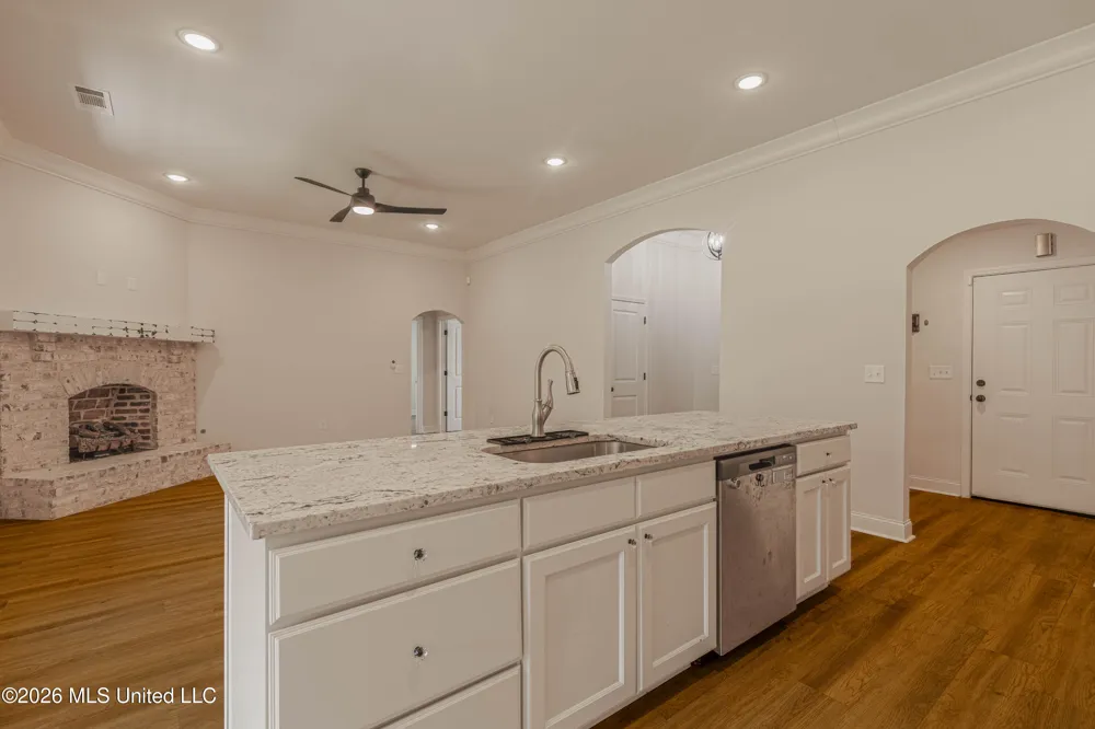 1019 Silver Circle Pearl, MS 39208