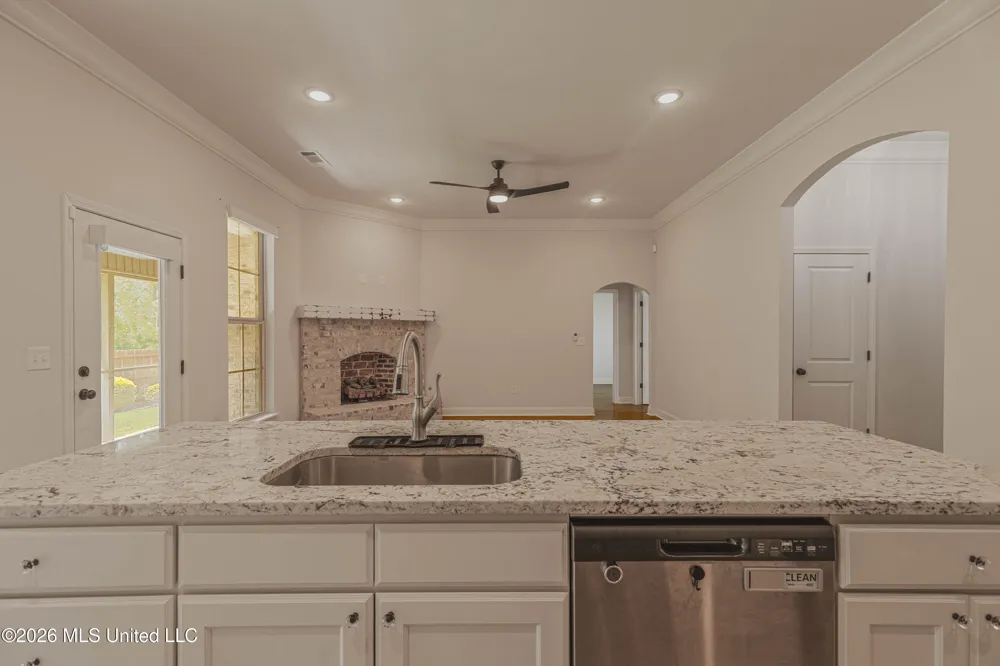 1019 Silver Circle Pearl, MS 39208