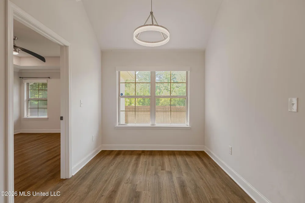 1019 Silver Circle Pearl, MS 39208
