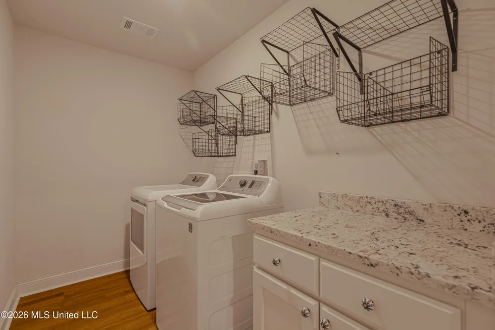 1019 Silver Circle Pearl, MS 39208