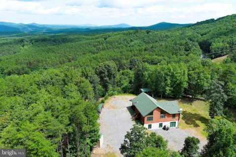 770 STAUBWOODS DRIVE