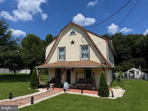 405 3RD STREET