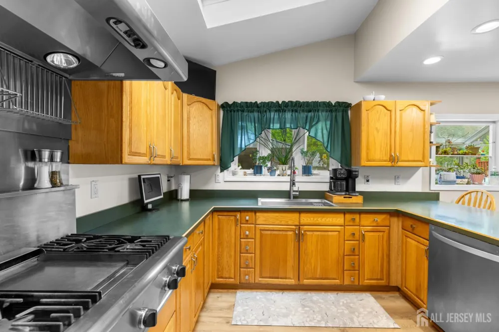 1591 W Princeton Avenue Brick, NJ 08724