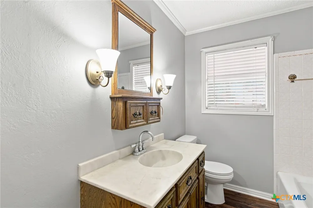 108 Castleway Street Victoria, TX 77904