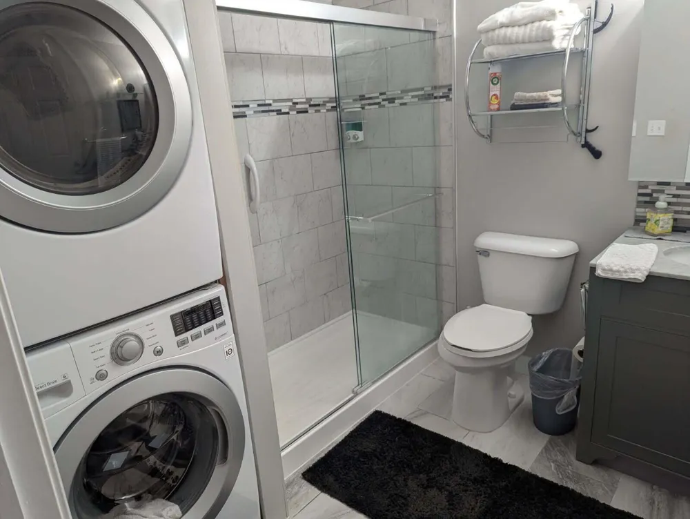 1155 S Lake #45 Novi, MI 48377