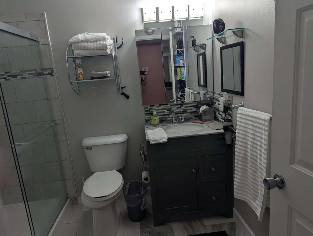 1155 S Lake #45 Novi, MI 48377