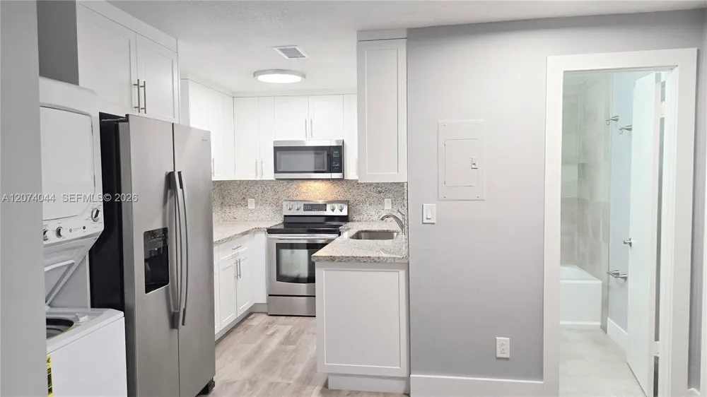 50 W 28th St #54 Hialeah, FL 33010