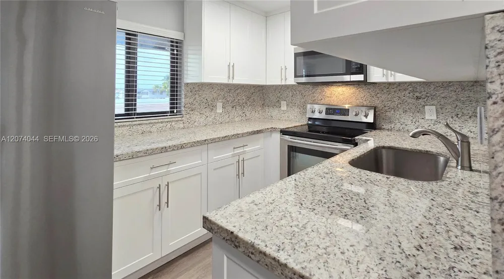 50 W 28th St #54 Hialeah, FL 33010