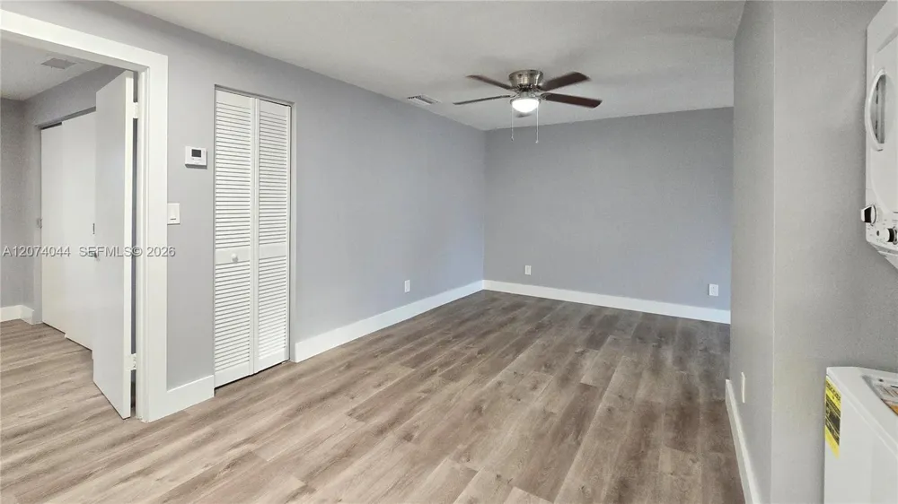 50 W 28th St #54 Hialeah, FL 33010