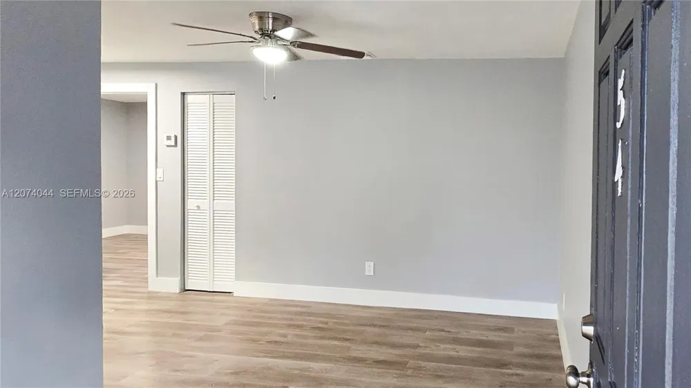 50 W 28th St #54 Hialeah, FL 33010